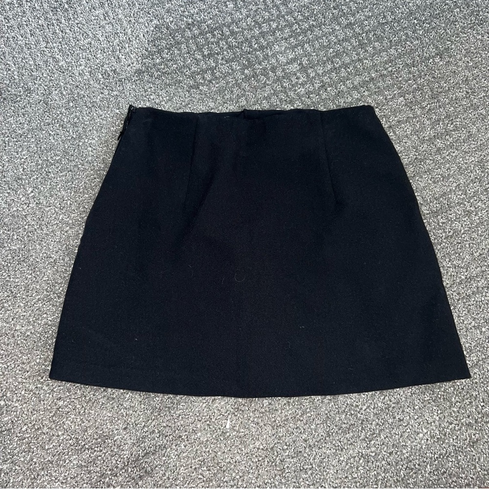 Abercrombie black mini skort